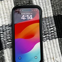 iPhone 15 Pro Max, Apple Watch SE , Apple IPAD