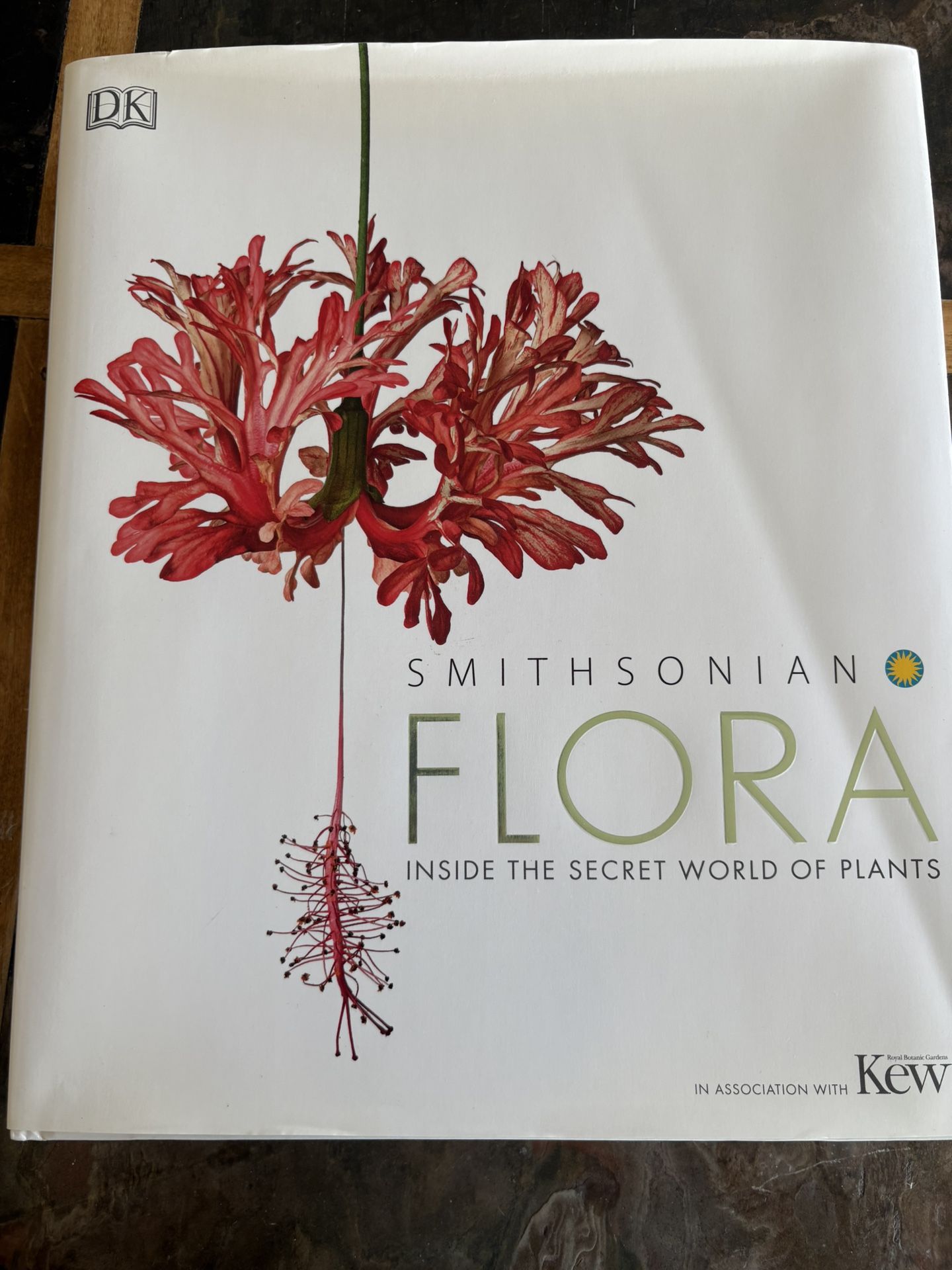 Flora: inside The Secret World Of Plants, Hardcover, 2018