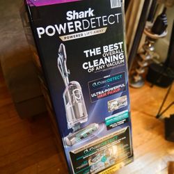 Shark® POWERDETECT™ Upright Bagless Vacuum + Ultimate Cleaning Tools 5 Year Warranty! #1 Vacuum in USA! 
BRAND NEW IN BOX SEALED 
(RETAIL $434.00 )