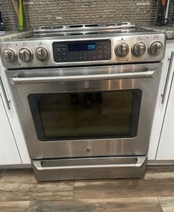 GE stove