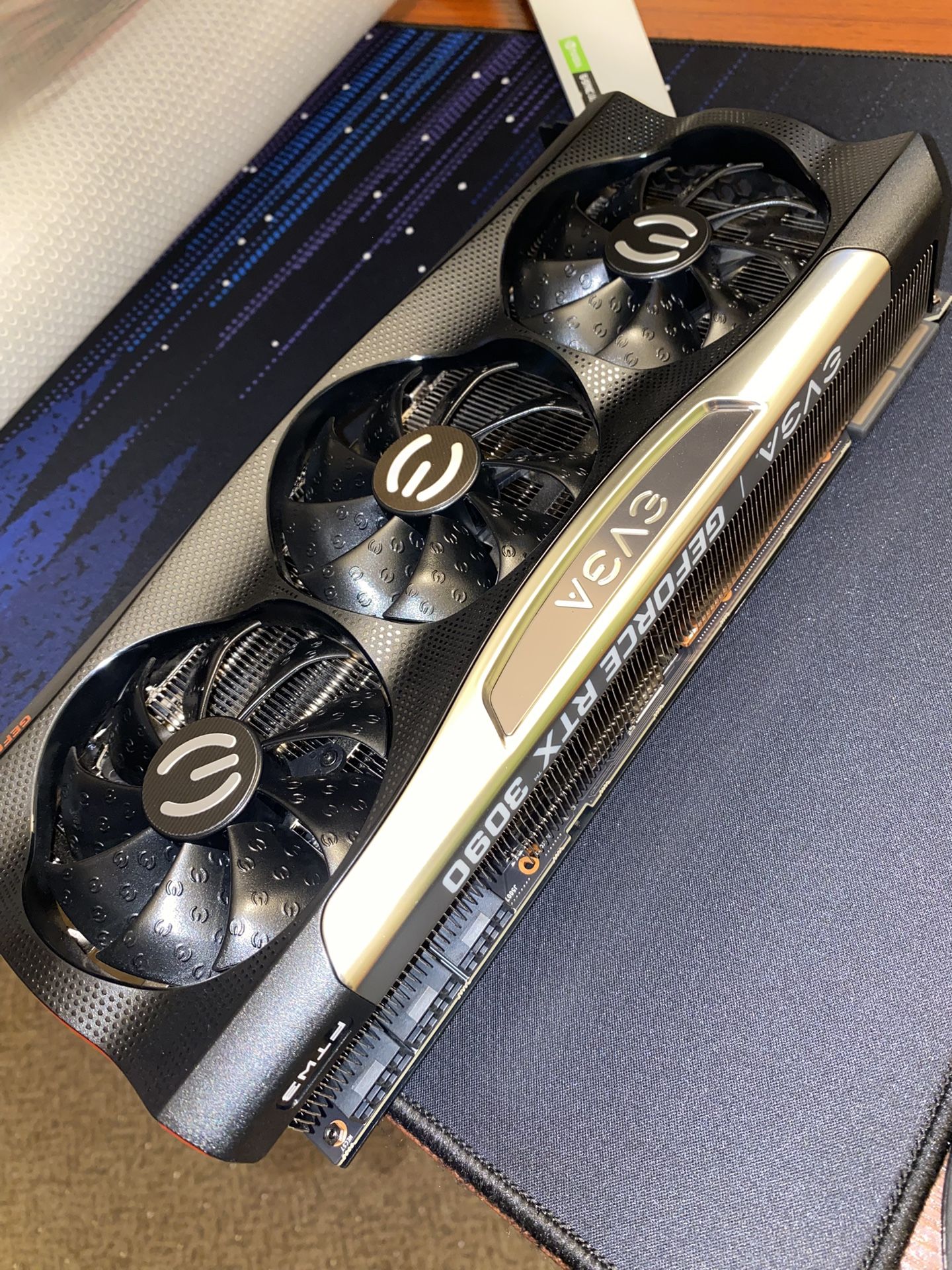 EVGA GeForce RTX 3090 FTW3 Ultra Gaming – 24GB GDDR6X, Triple-Fan, ARGB