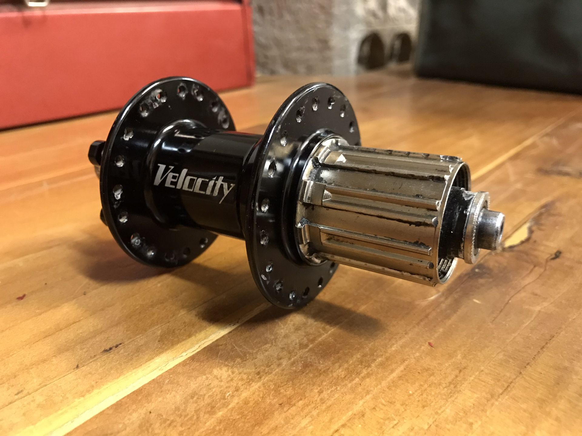 Velocity rear hub, 40h 135mm