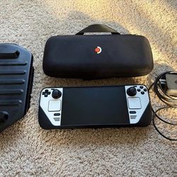 Steam Deck OLED 1 TB (with Dbrand Killswitch Case & Skin)