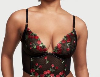 Victoria Secret Black Cherry Embroidered Mesh Corset Bra 32B