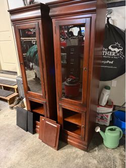 Wall cabinets