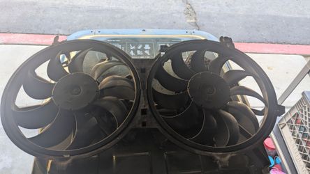 Infinity fan assembly