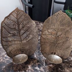 Beautiful Gold Leaf Wall Sconces!! 13" Tall