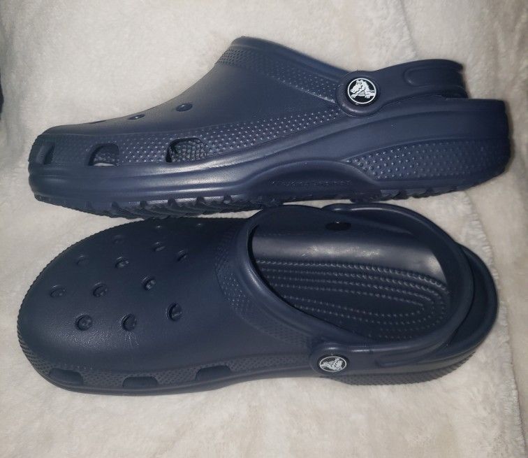 Like New Navy Blue Crocs M7 W8