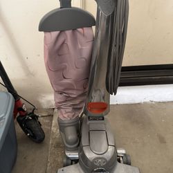 Kirby Vacuum G10D - USED
