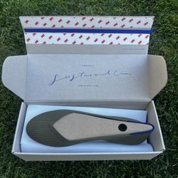 Rothys Point Shoes Never Worn