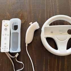 Wii Controller + Attachments