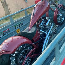 2006 Big Bear Choppers Venom · Driven 128 miles  2006 Big Bear Chopper Show Bike 100 ci s&s motor, baker 6 speed transmission, Excellent Condition- No