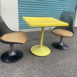 Mid Century Modern Tulip Base Table & Smoked Lucite Chairs Bistro Set 