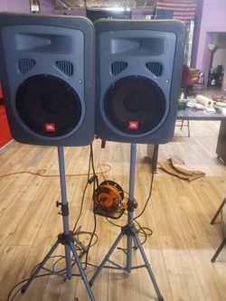 JBL 12inc  floor monitor/power speakers.