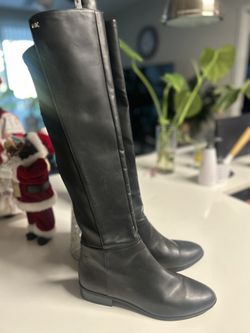 Micheal Kors Knee Boots 