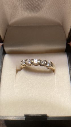 14K Gold Diamond Ring