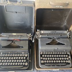 Selling Two Vintage royal Typewriters , $80 each read all information below