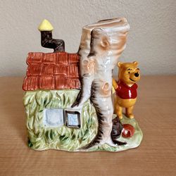Vintage Walt Disney Productions Winnie The Pooh House Coin Bank Made in Japan