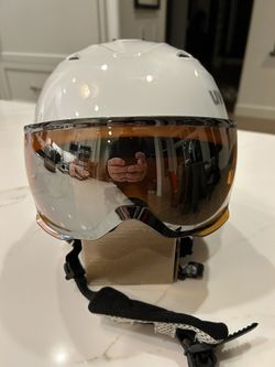 Uvex Ski Helmet With Visor- Youth Small 46 -52cm