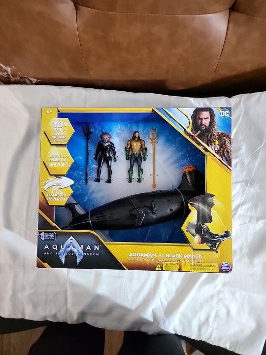 DC Comics Action Figure Battle Set w/ Submarine AQUAMAN vs BLACK MANTA Brand New