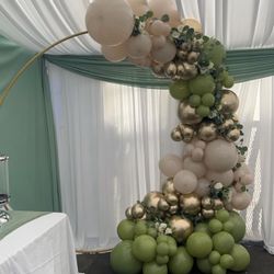 Balloon Garlands 