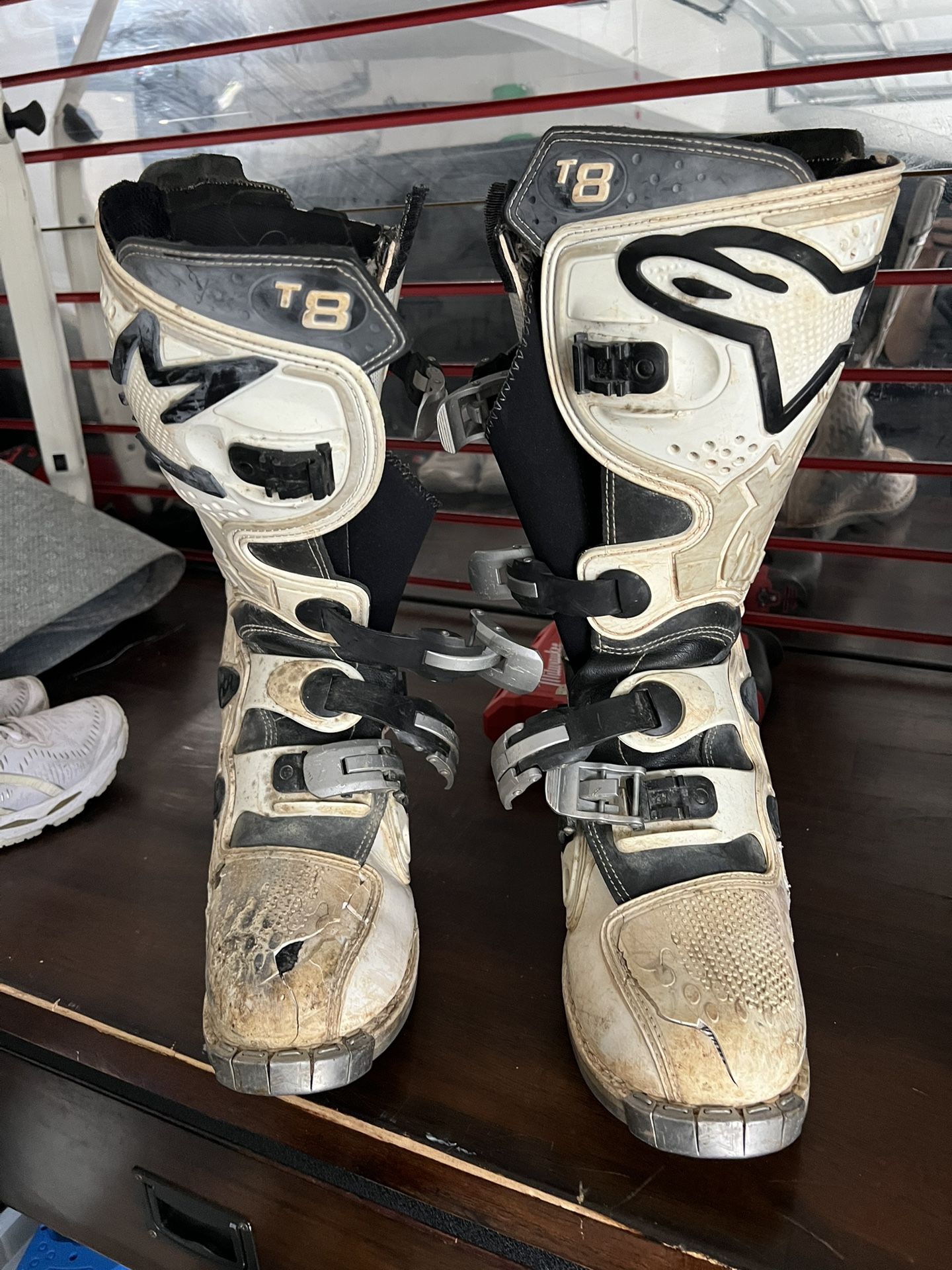 Moto Boots