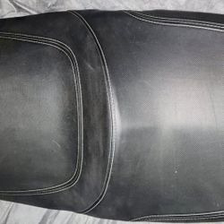 OEM Can-Am Spyder 2-Up Seat with Lift Assist Strut