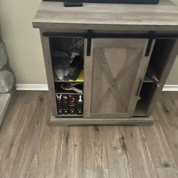 Tv stand