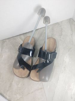 Clark's Artisan Black Patent Leather Sandals Cork Sole size 6m 6 6M Velcro