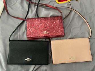 NEW COACH CROSSBODY CLUTCH