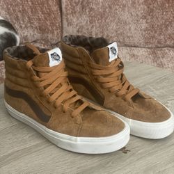 Vans Size 6 Men’s/ 7.5 Women’s