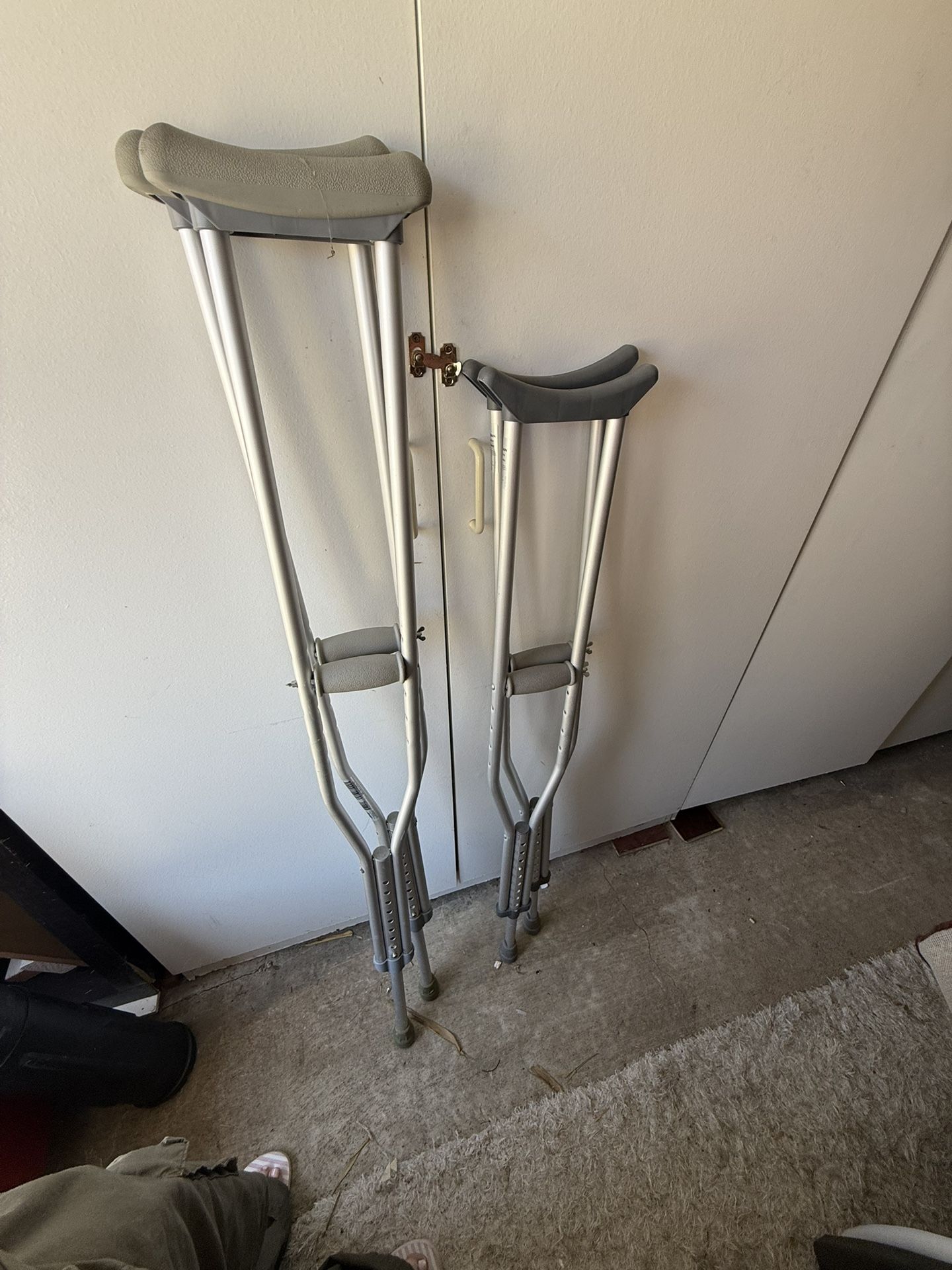 Crutches