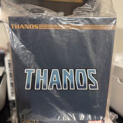 Mezco One:12 Marvel THANOS 