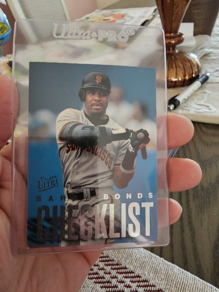 Barry Bonds '97 Fleer Ultra Short Print Checklist Insert Baseball Card
