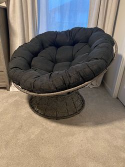 Swivel chair
