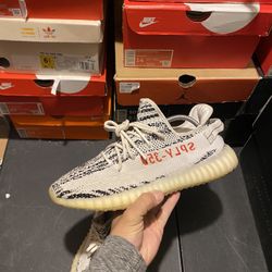 Adidas Yeezy 350 Zebra size 11 USED