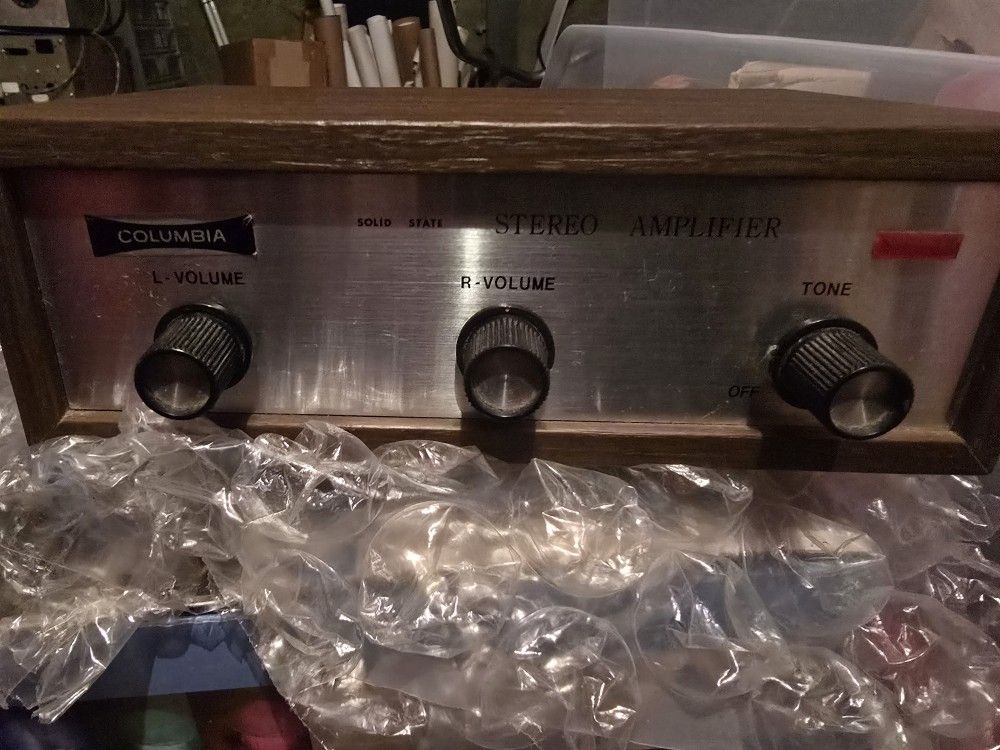 Columbia Solid State Stereo Amplifier