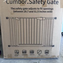 Cumbor Baby Gate 