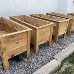 Quality Raised Cedar Planter Boxes