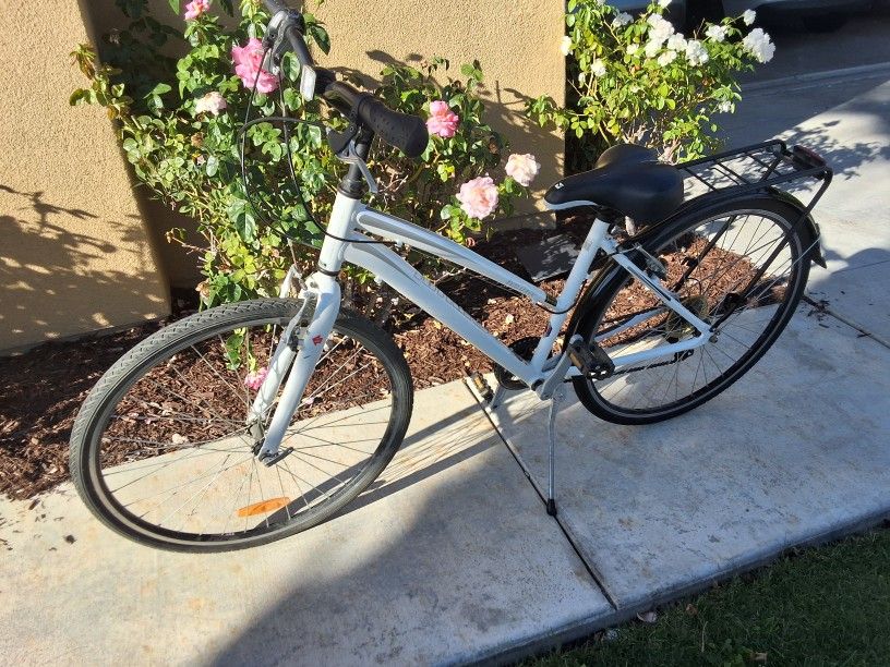 **16" Infinity Boss 3 Girls Bike – Stylish, Sturdy & Fun Ride from Costco**