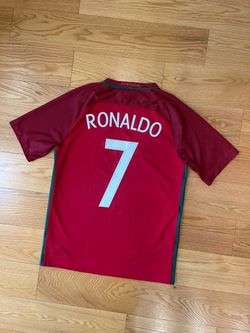 Nike Portugal RONALDO🇵🇹 2016/17 home jersey (Size Medium)