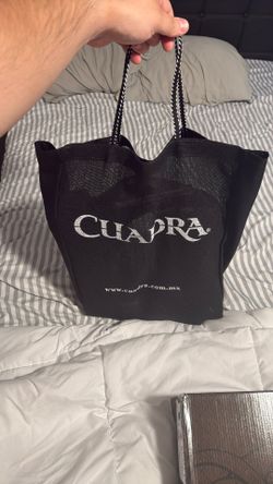 Cuadra Mantarraya Negro (black Stingray)