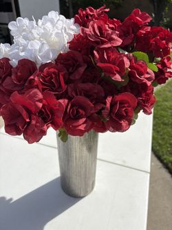 Artificial flowers