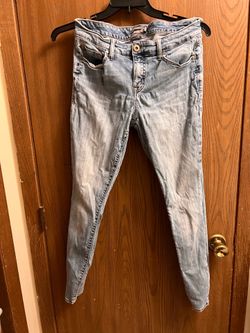 Torrid Light Wash Women’s Jeans - Classic Slim Fit size 10 Tall