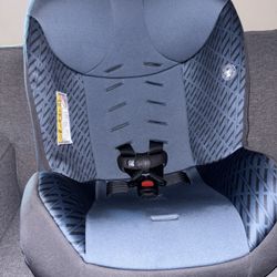 Cosco Kids Carseat 