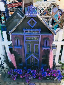 PLANTER BOX