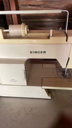 Vintage Singer 6211C sewing machine