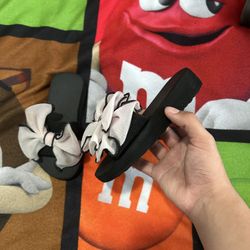 Black and Pink Kids Slide Sandals