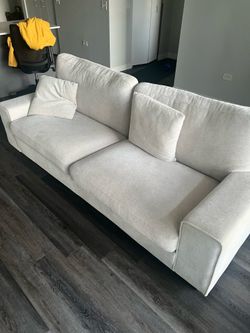 Dopedio Modern Couch