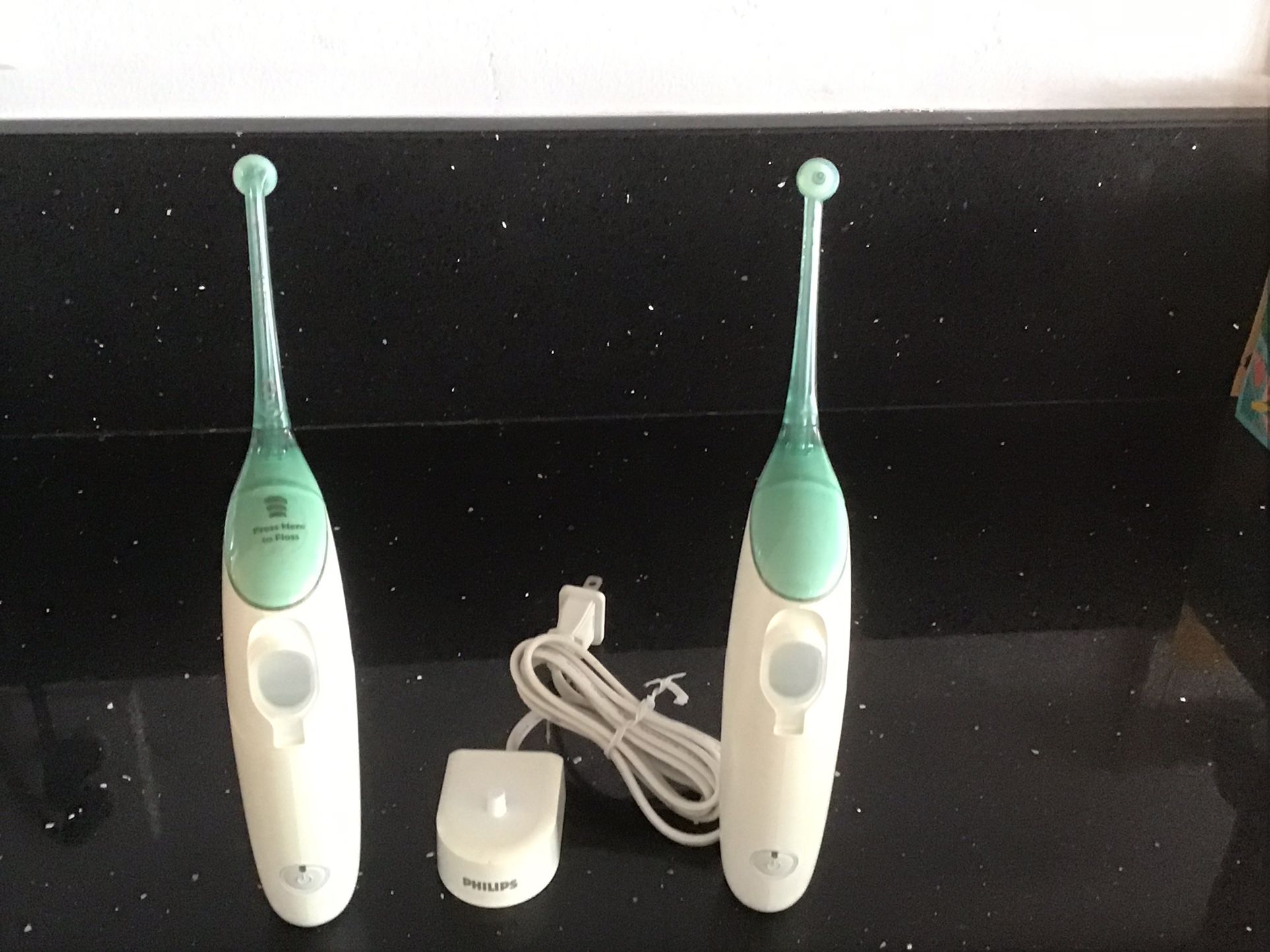 Phillips Sonicare Airfloss 100 Series